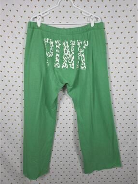 Victorias Secret PINK Vintage Boyfriend Diaper Butt Sweats Leopard Cheetah Pants